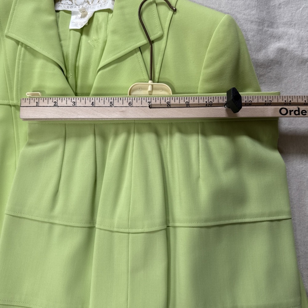 Escada Vintage Green Tweed Skirt Suit Set Confetti Tweed Knit Sz 36 - Picture 6 of 16